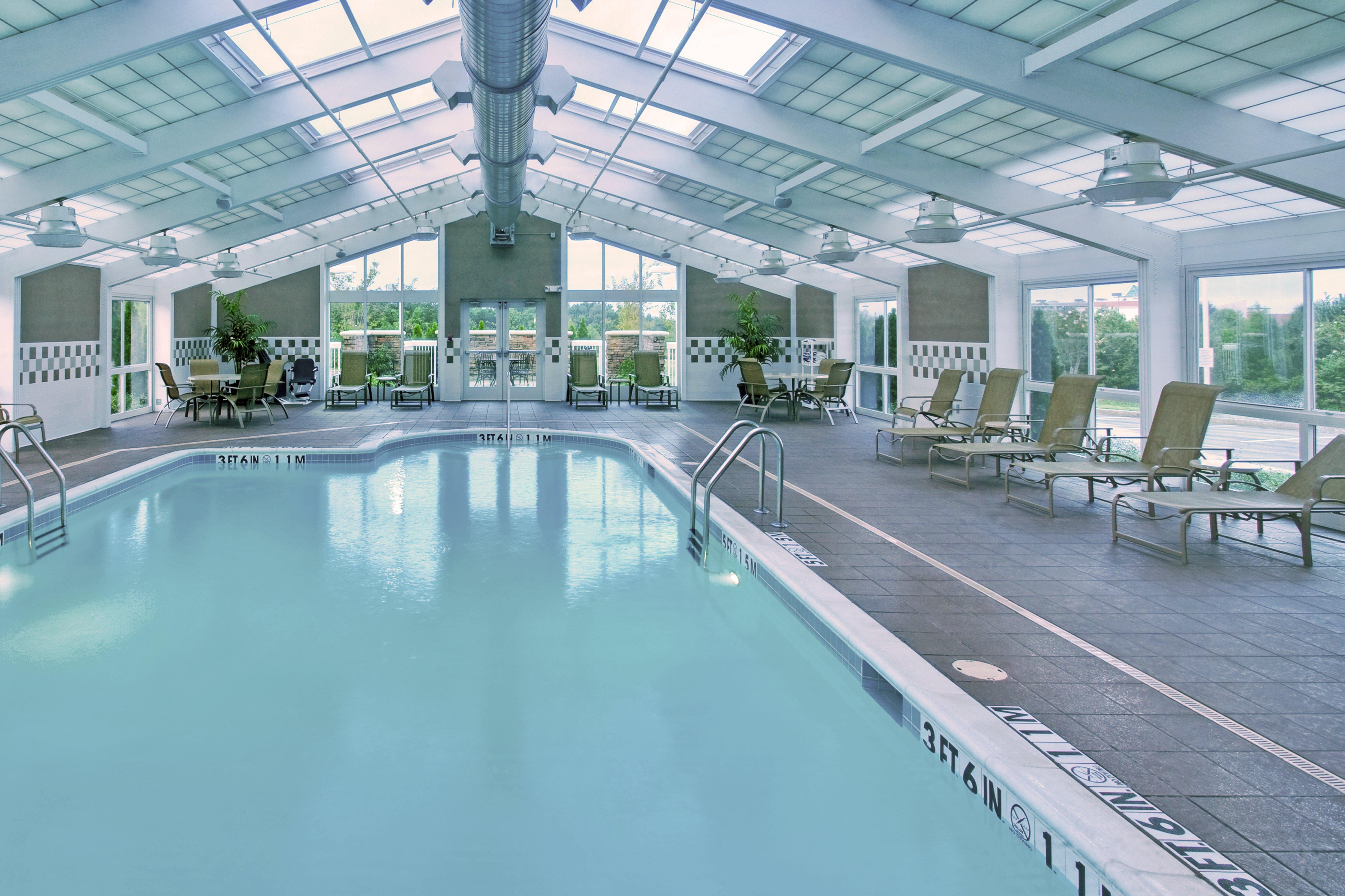 Holiday Inn Hotel & Suites Memphis-Wolfchase Galleria By Ihg Exterior foto