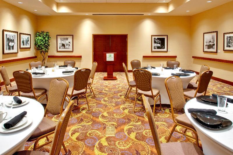 Holiday Inn Hotel & Suites Memphis-Wolfchase Galleria By Ihg Exterior foto