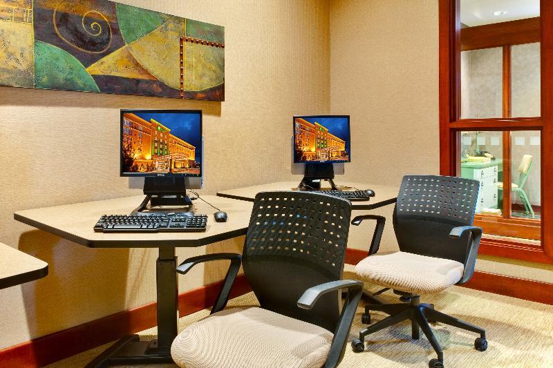 Holiday Inn Hotel & Suites Memphis-Wolfchase Galleria By Ihg Exterior foto